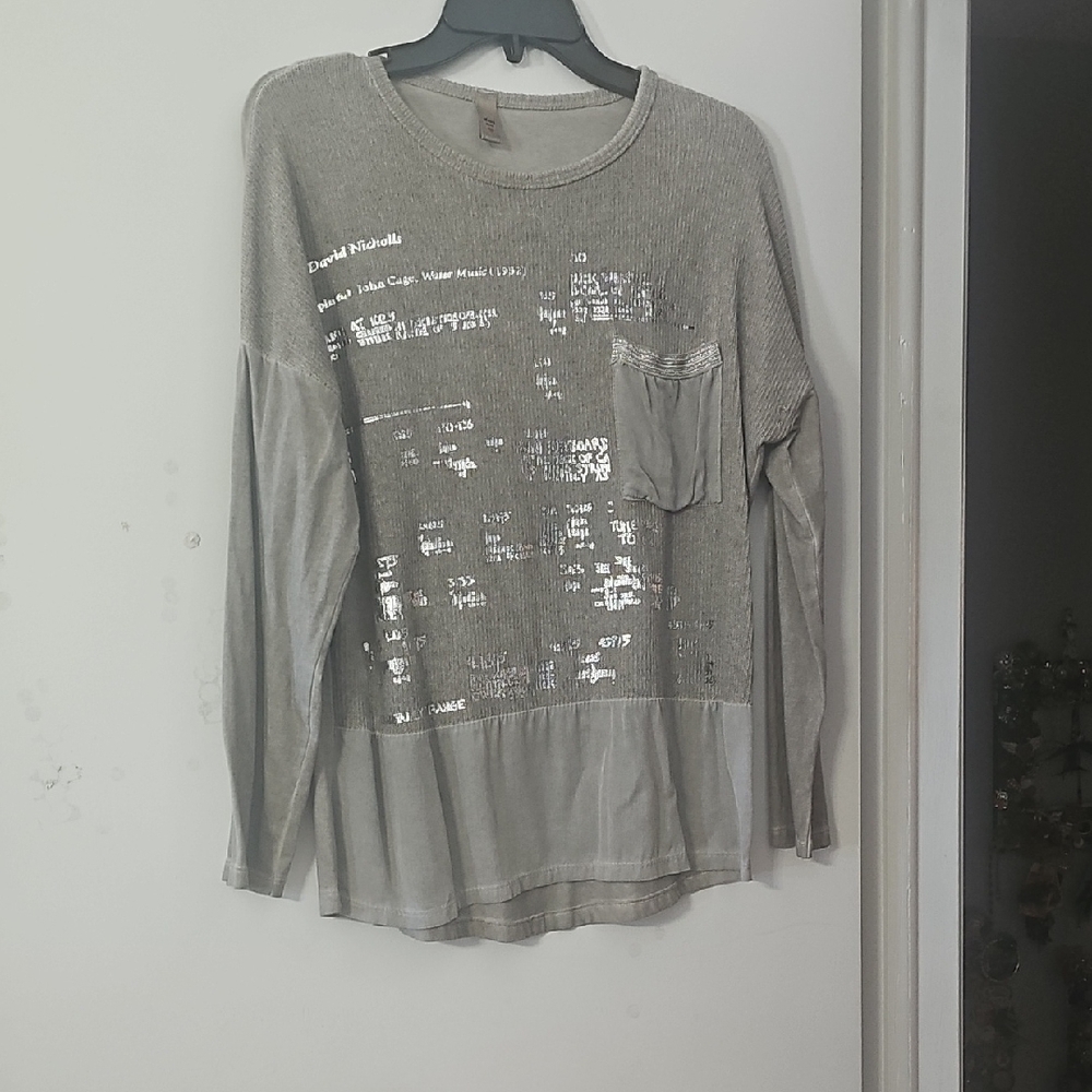 Elegant Gray Long Sleeve Women's Top